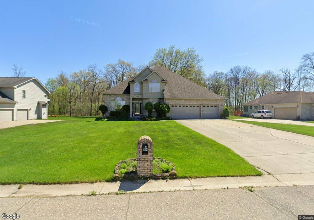 1101 Royalcrest Dr, Flint, MI 48532 - photo 1