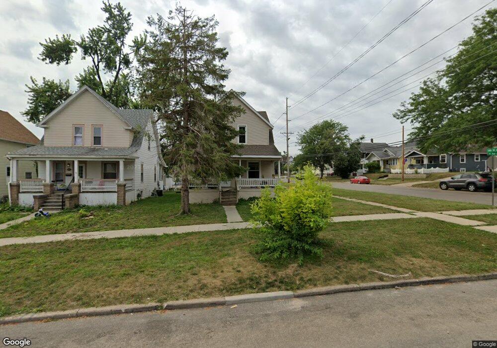 1021 A Ave NW, Cedar Rapids, IA 52405 - photo 1