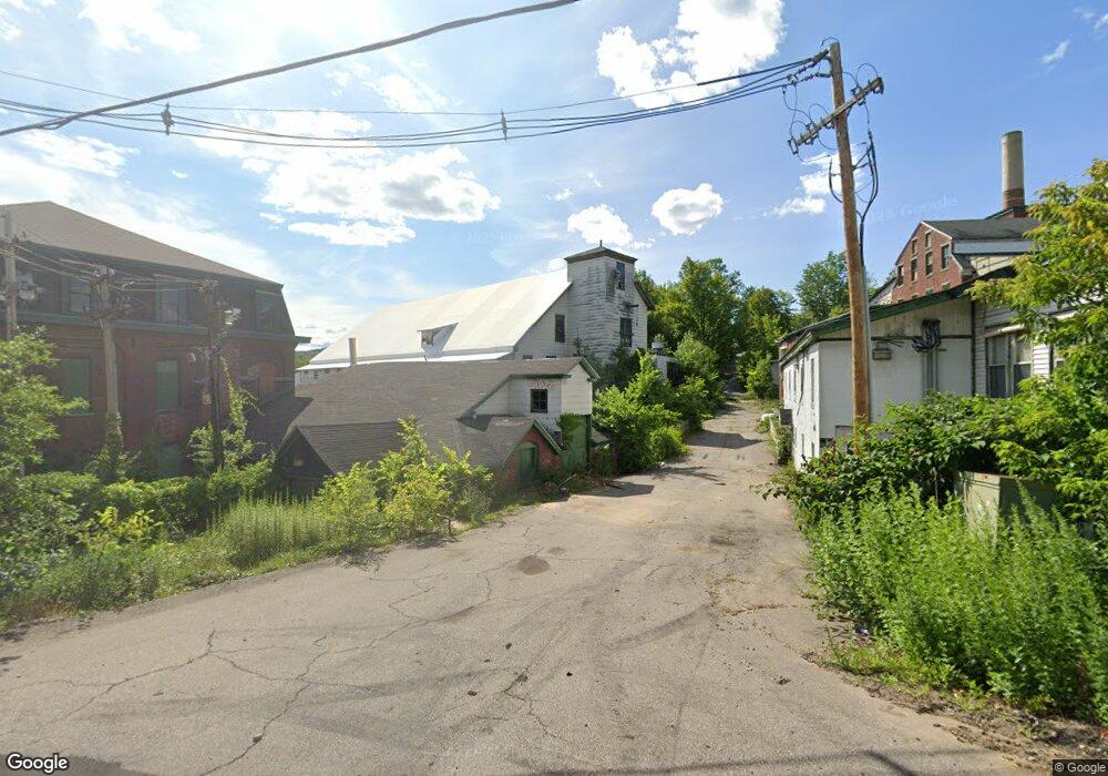 134 Thompson St, Ashland, NH 03217 - photo 1