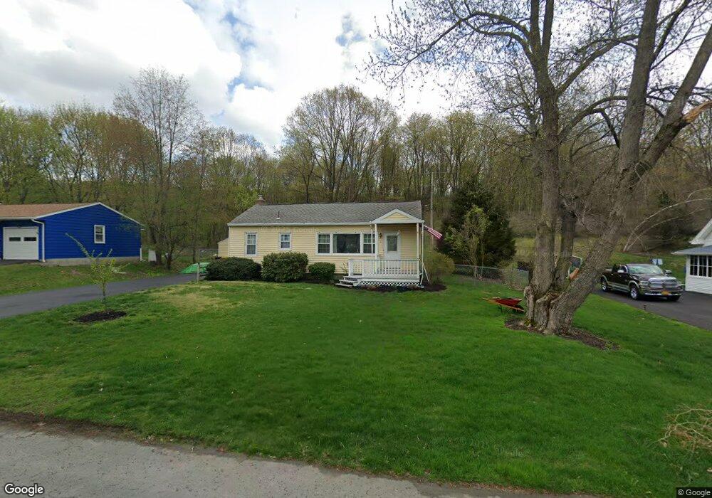 18 Brunswick Park Dr, Troy, NY 12180 - photo 1