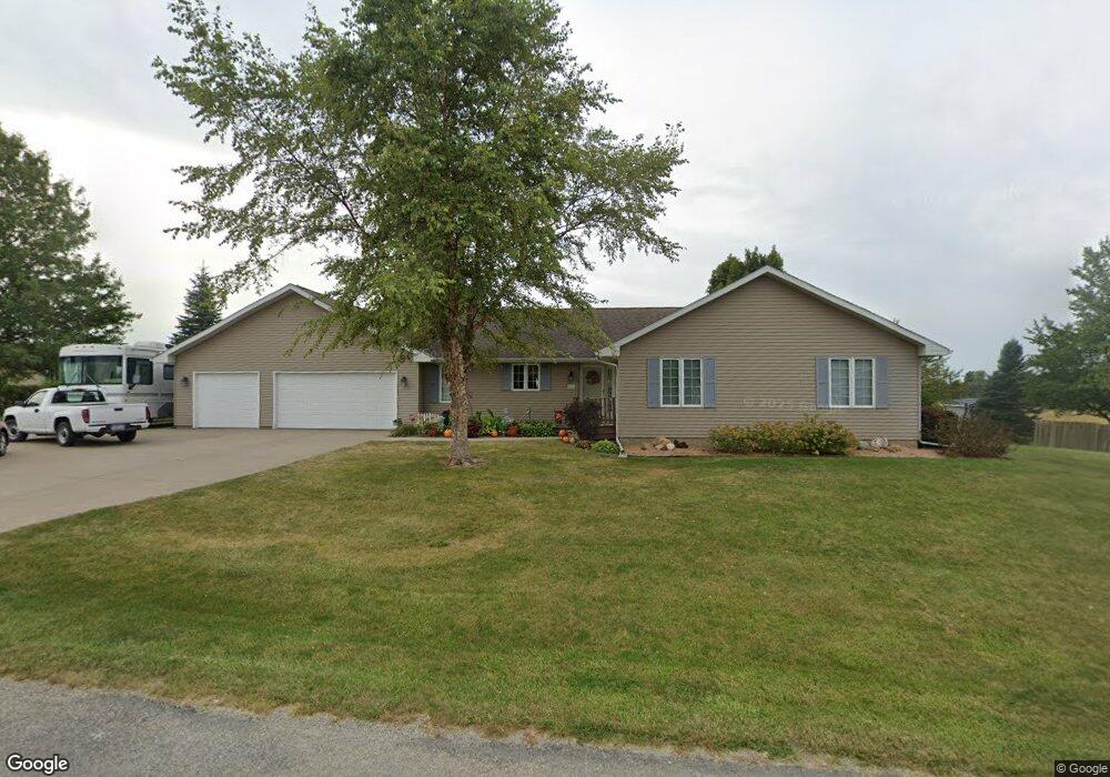 311 W 4th St, Wayland, IA 52654 - photo 1