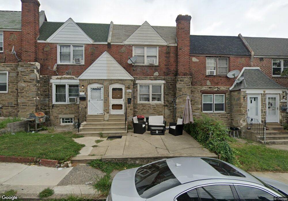 6827 Clover Ln, Upper Darby, PA 19082 - photo 1