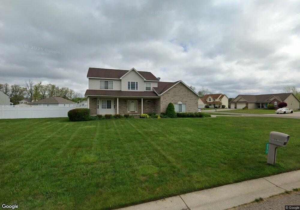 4272 Seneca Ct, Flint, MI 48532 - photo 1