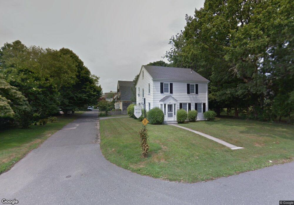 3 Red Cross Terrace unit 3, Newport, RI 02840 - photo 1