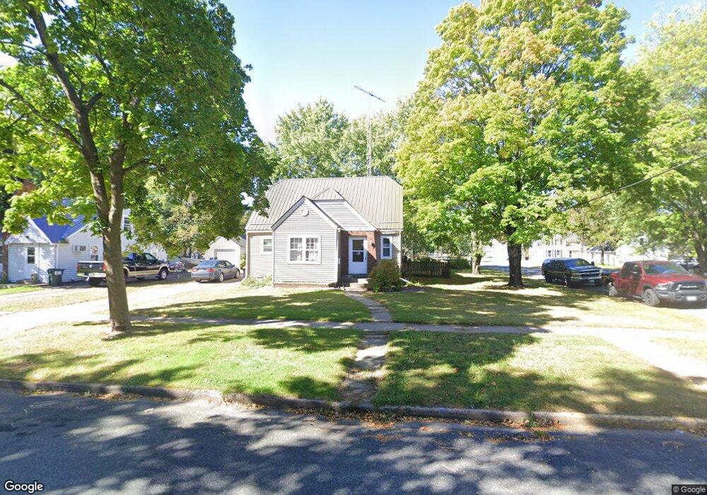 1603 8th St E, Menomonie, WI 54751 - photo 1