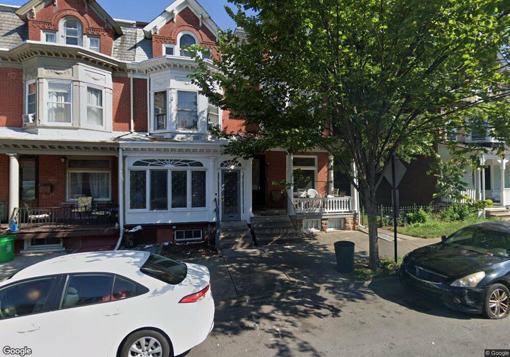 1611 W Chew St unit Gar 1, Allentown, PA 18102 - photo 1