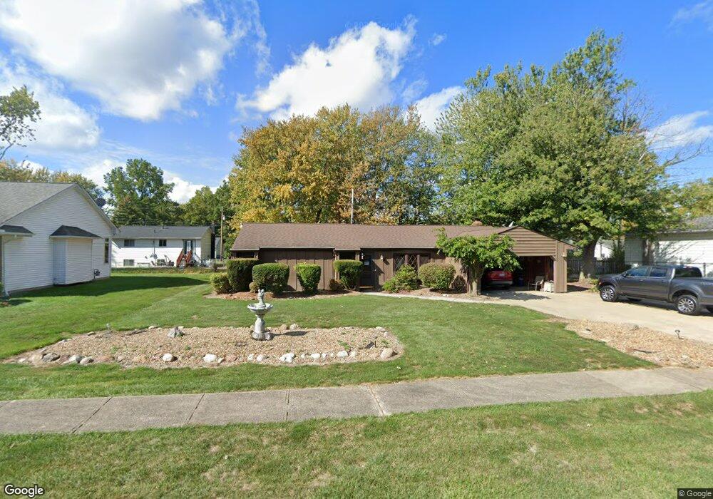 616 Grantwood Ave, Sheffield Lake, OH 44054 - photo 1