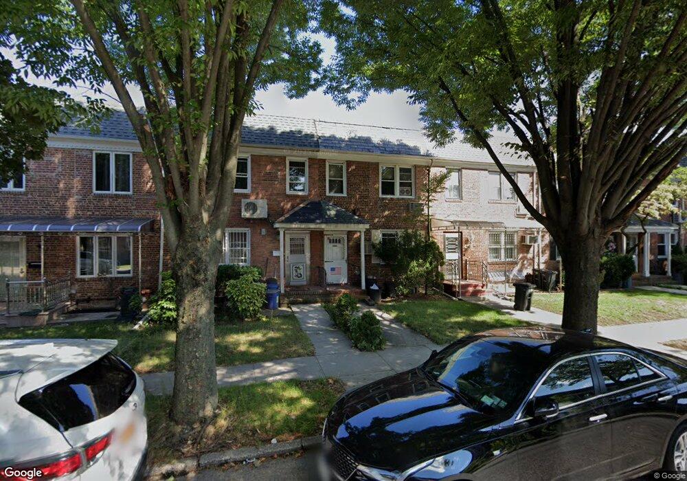 7517 168th St, Fresh Meadows, NY 11366 - photo 1