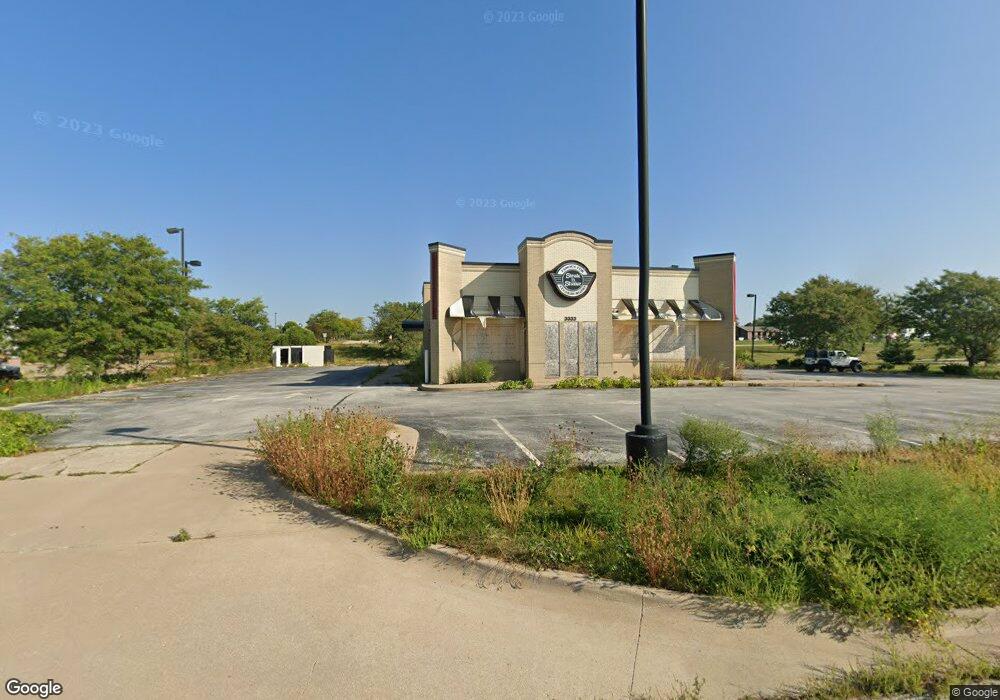 3333 W Kimberly Rd, Davenport, IA 52806 - photo 1