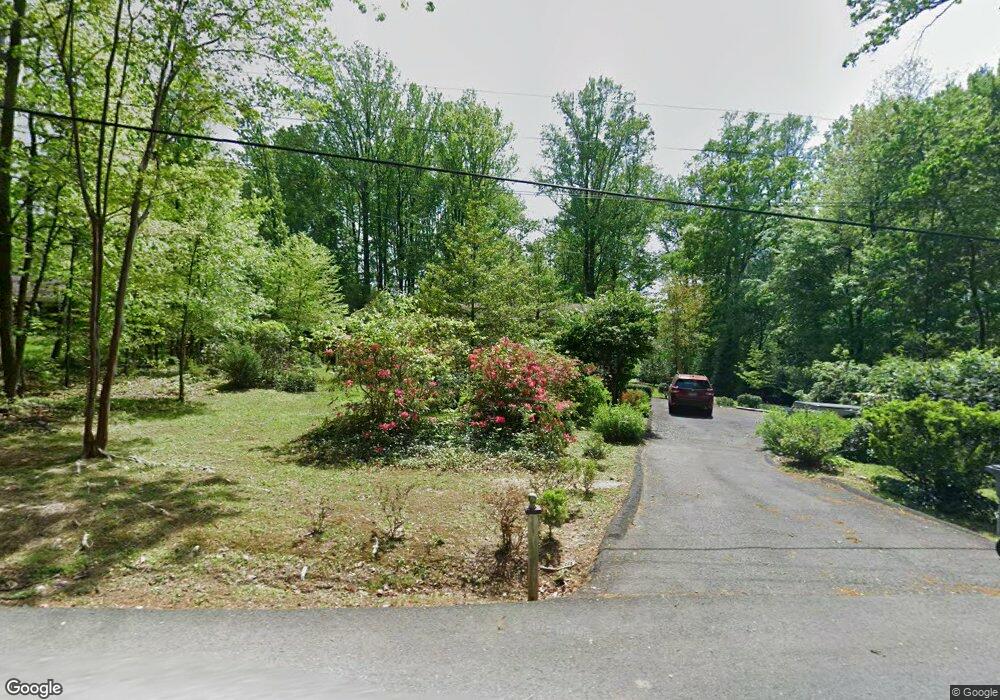 9013 Ellenwood Ln, Fairfax, VA 22032 - photo 1