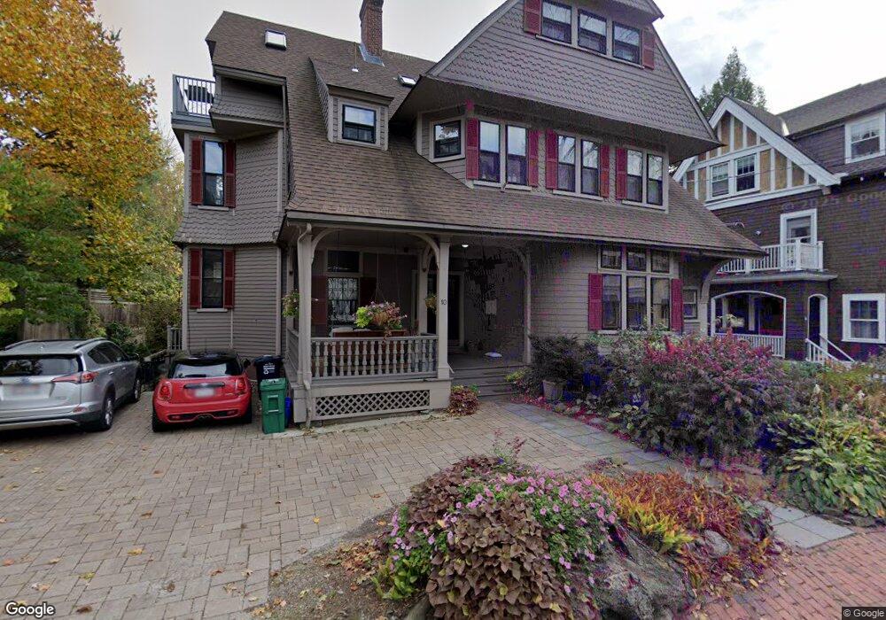 10 Hilliard St, Cambridge, MA 02138 - photo 1