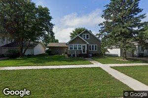 515 8th St, Sibley, IA 51249
