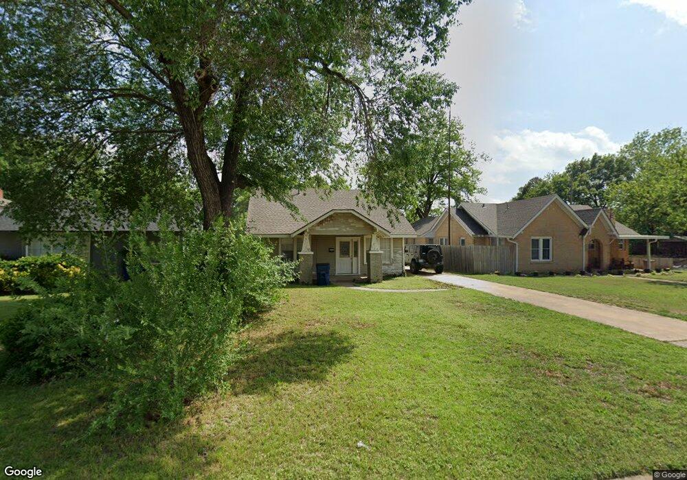 1216 W Spruce Ave, Duncan, OK 73533 - photo 1