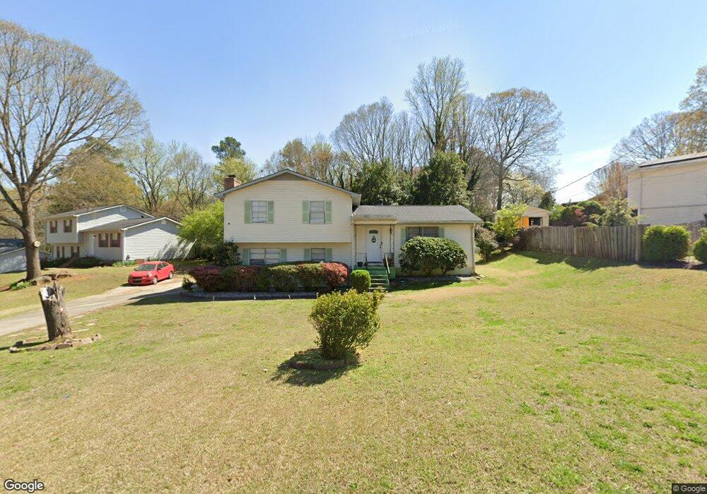 2855 Surrey Ln SW, Marietta, GA 30060 - photo 1