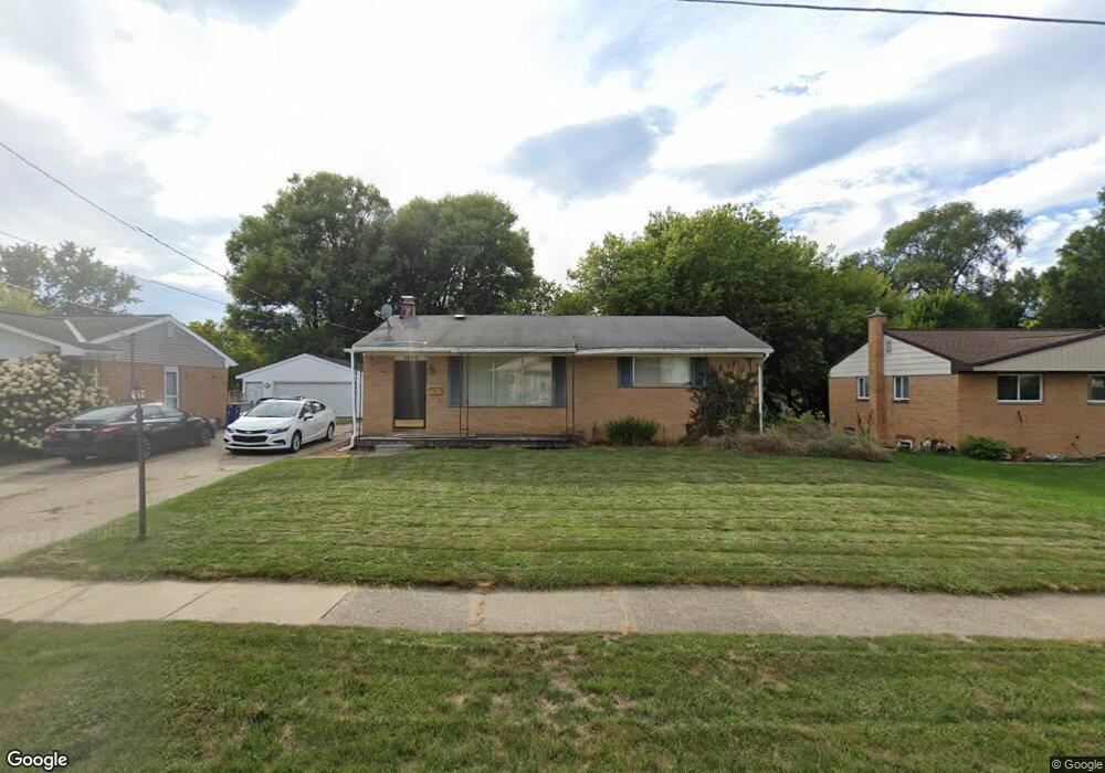 1663 Benjamin Ave NE, Grand Rapids, MI 49505 - photo 1