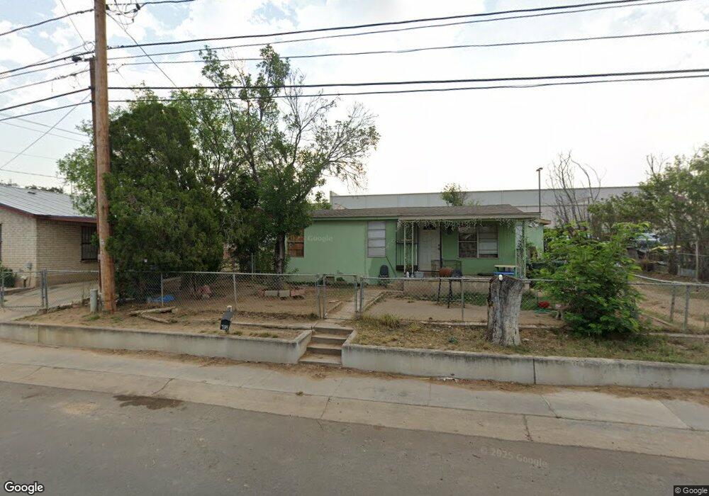 1911 Monterrey Ave, Laredo, TX 78040 - photo 1