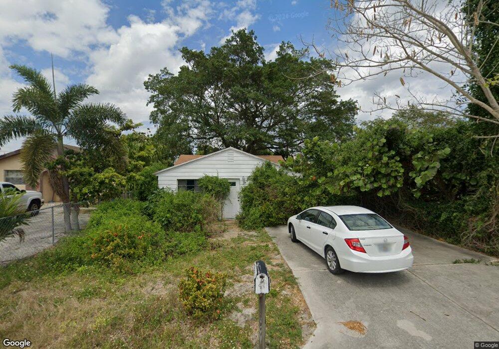 1169 S Ridge Rd, Lantana, FL 33462 - photo 1