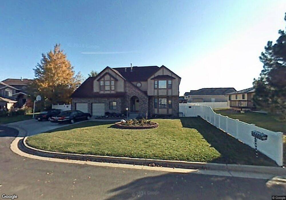 9495 S Caithness Cir, South Jordan, UT 84095 - photo 1