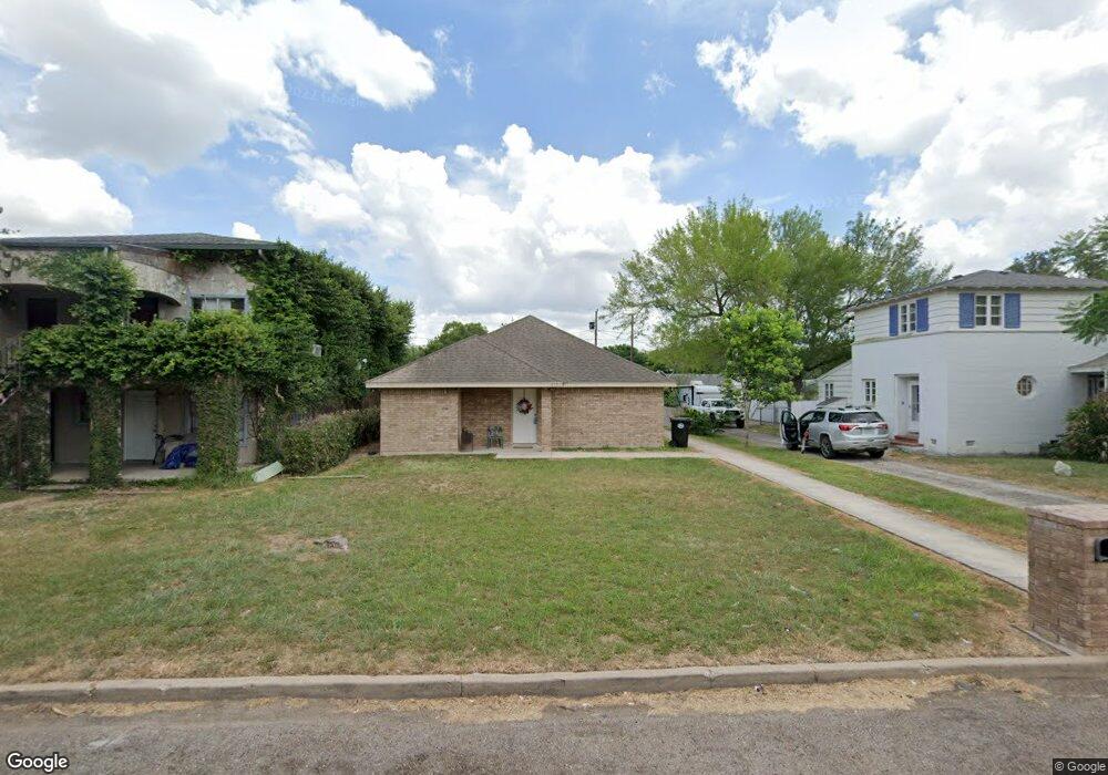 705 S Kansas Ave, Weslaco, TX 78596 - photo 1