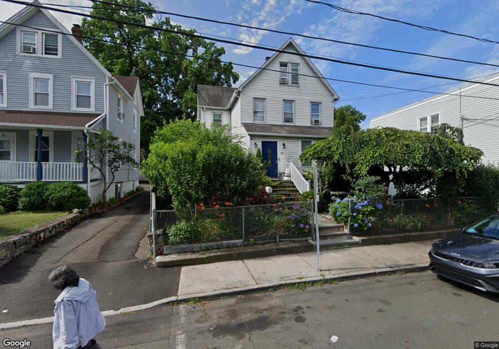 15 Lillian St, Stamford, CT 06902 - photo 1