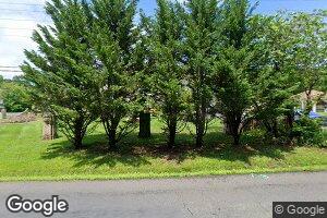 12530 Popes Head Rd, Clifton, VA 20124