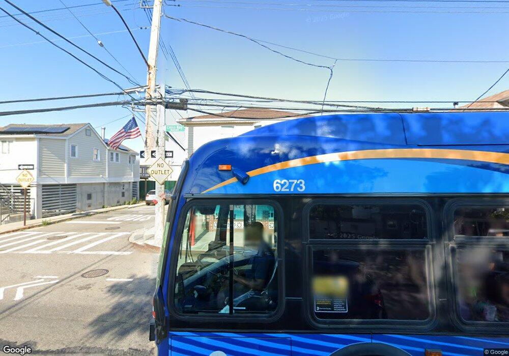 1002 Cross Bay Blvd, Broad Channel, NY 11693 - photo 1