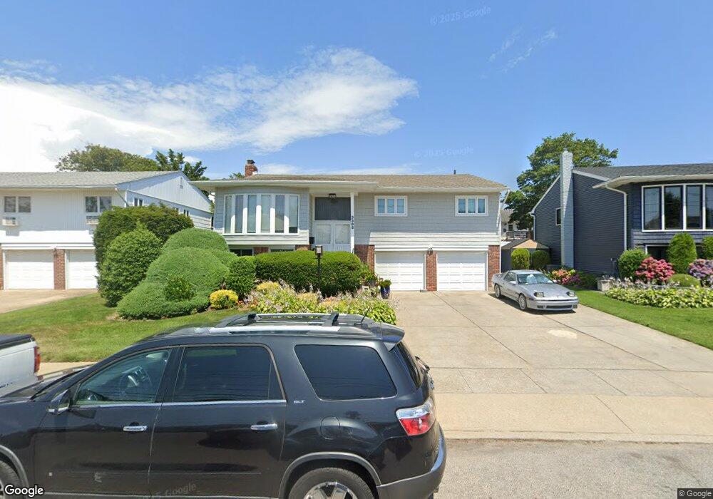 3385 Bertha Dr, Baldwin, NY 11510 - photo 1