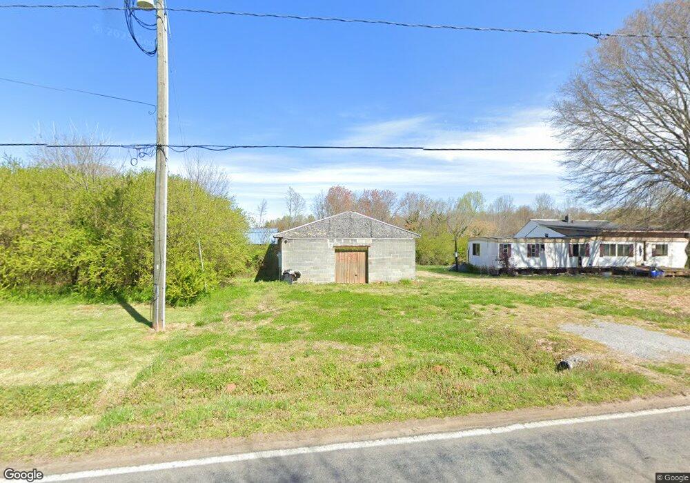 403 Christopher Rd, Shelby, NC 28152 - photo 1