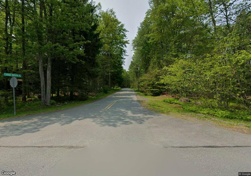 137 Canoe Brook Rd, Pocono Pines, PA 18350 - photo 1