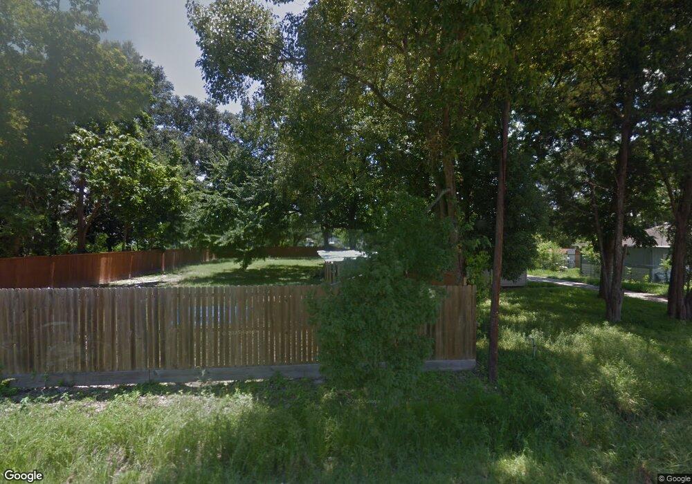 8906 Spaulding St, Houston, TX 77016 - photo 1