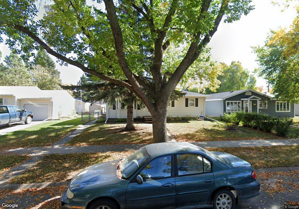 1115 S 19th St, Grand Forks, ND 58201 - photo 1