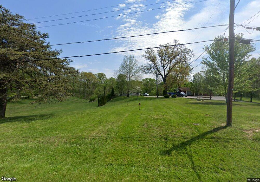 303 Lone Oak Dr unit 305, New Albany, IN 47150 - photo 1