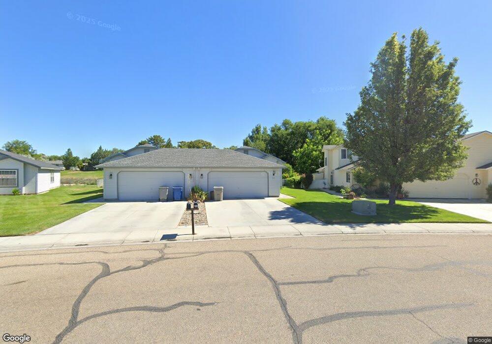 326 S Valley Dr, Nampa, ID 83686 - photo 1