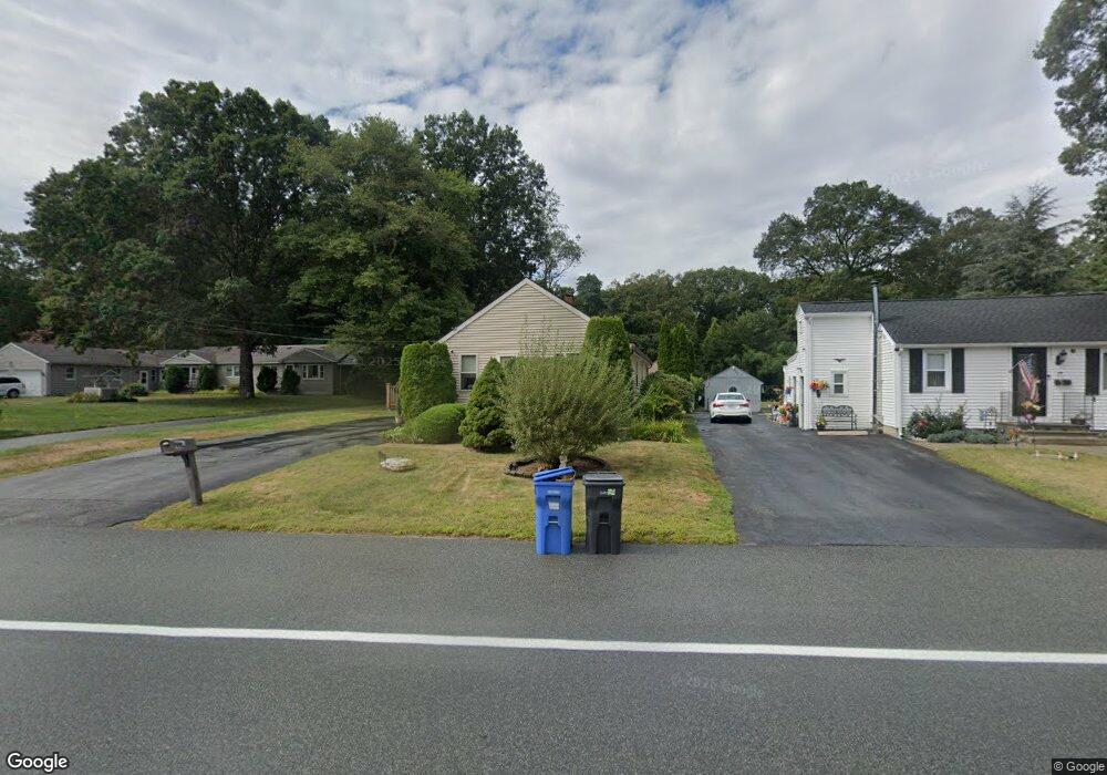 152 Pippin Orchard Rd, Cranston, RI 02921 - photo 1