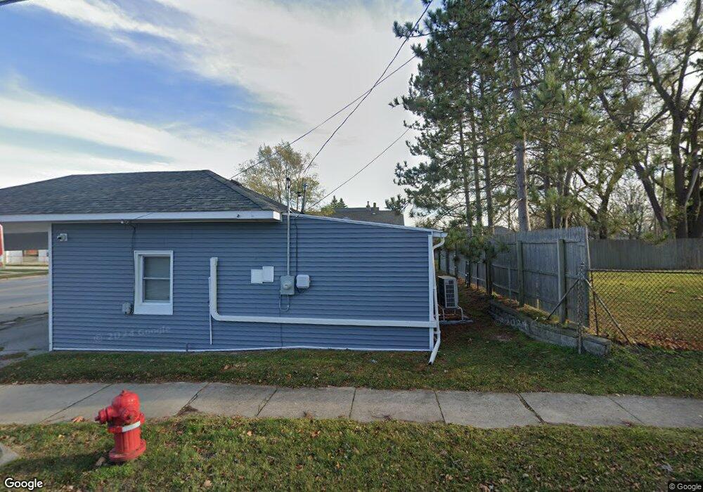 10 Taylor St, Port Huron, MI 48060 - photo 1