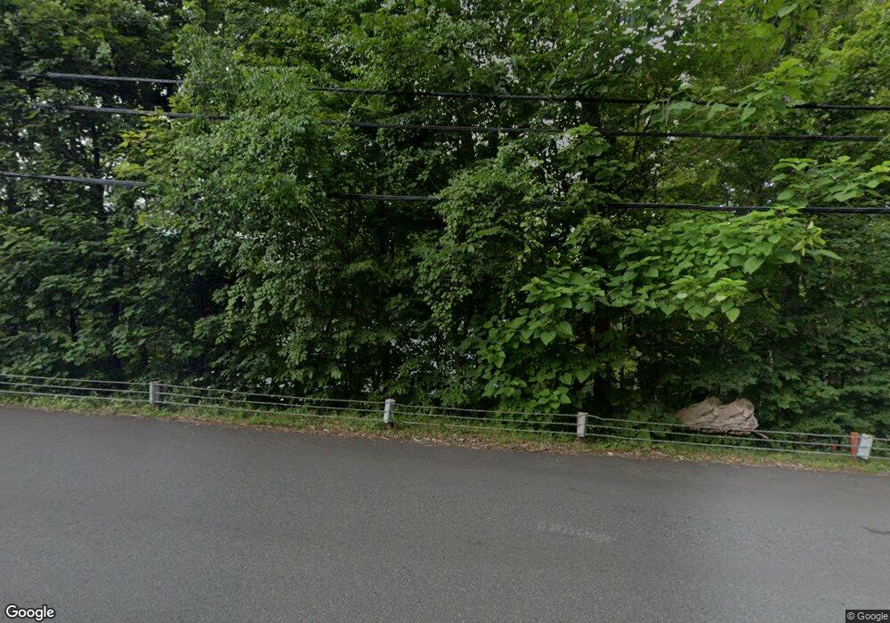 28 S Maple St, Shelburne Falls, MA 01370 - photo 1