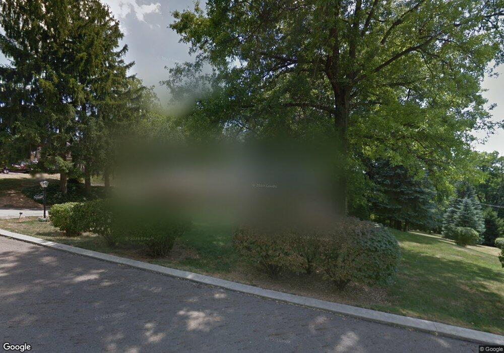 2025 Hillcrest Dr, Coshocton, OH 43812 - photo 1