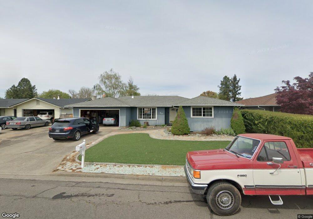 60 Donna Way, Central Point, OR 97502 - photo 1