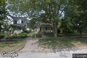 212 E 8th St, Tipton, IA 52772