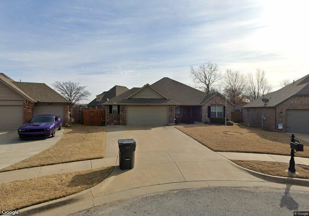 13511 S Oak Ct, Glenpool, OK 74033 - photo 1