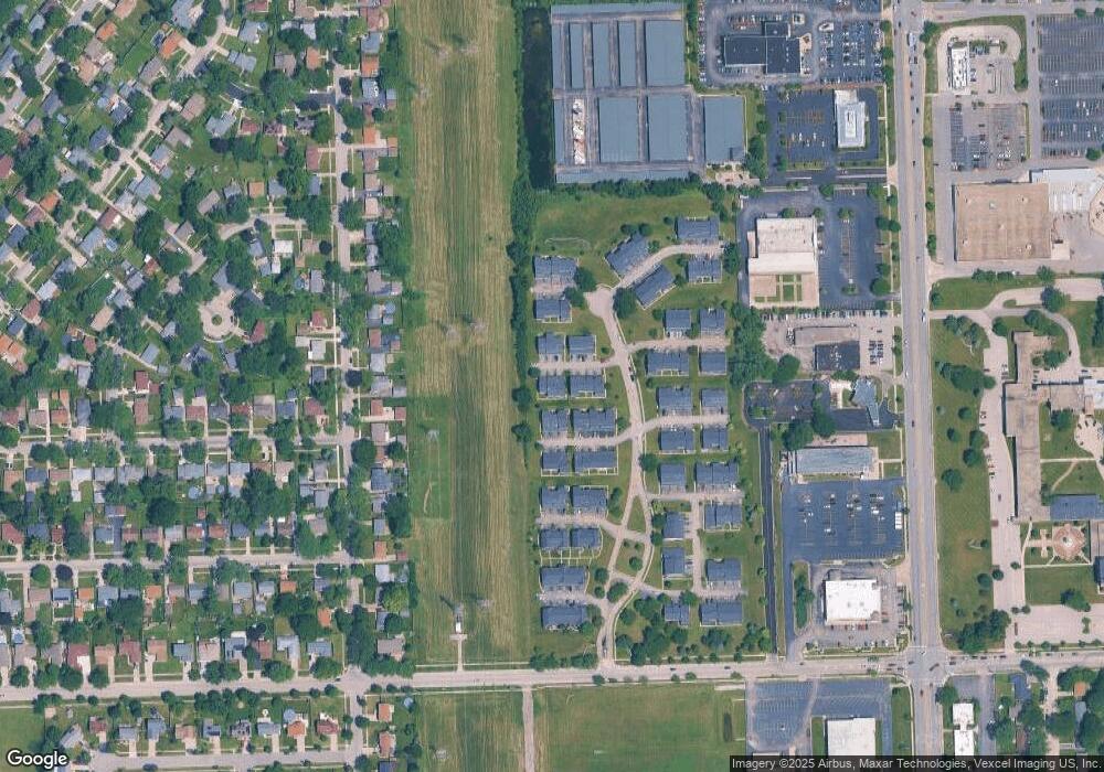 1920 Mayan Ct unit 11, Joliet, IL 60435 - photo 1