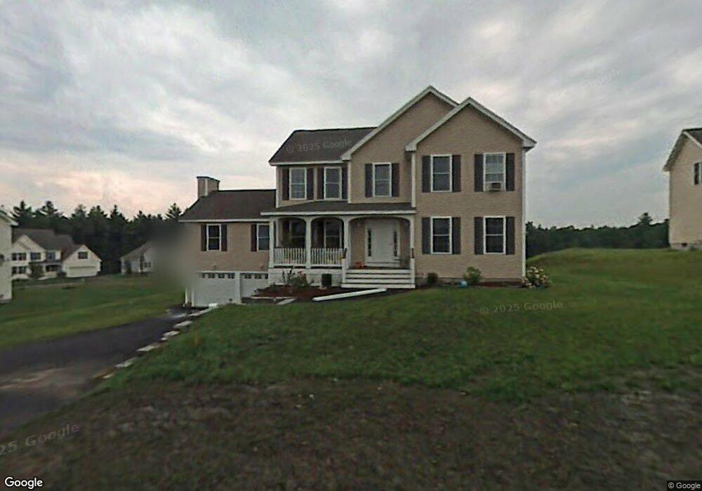 4 Hydrangea Dr, Nashua, NH 03062 - photo 1