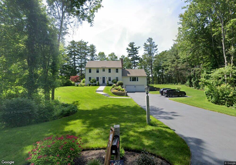 14 Queens Way, MerriMacK, NH 03054 - photo 1