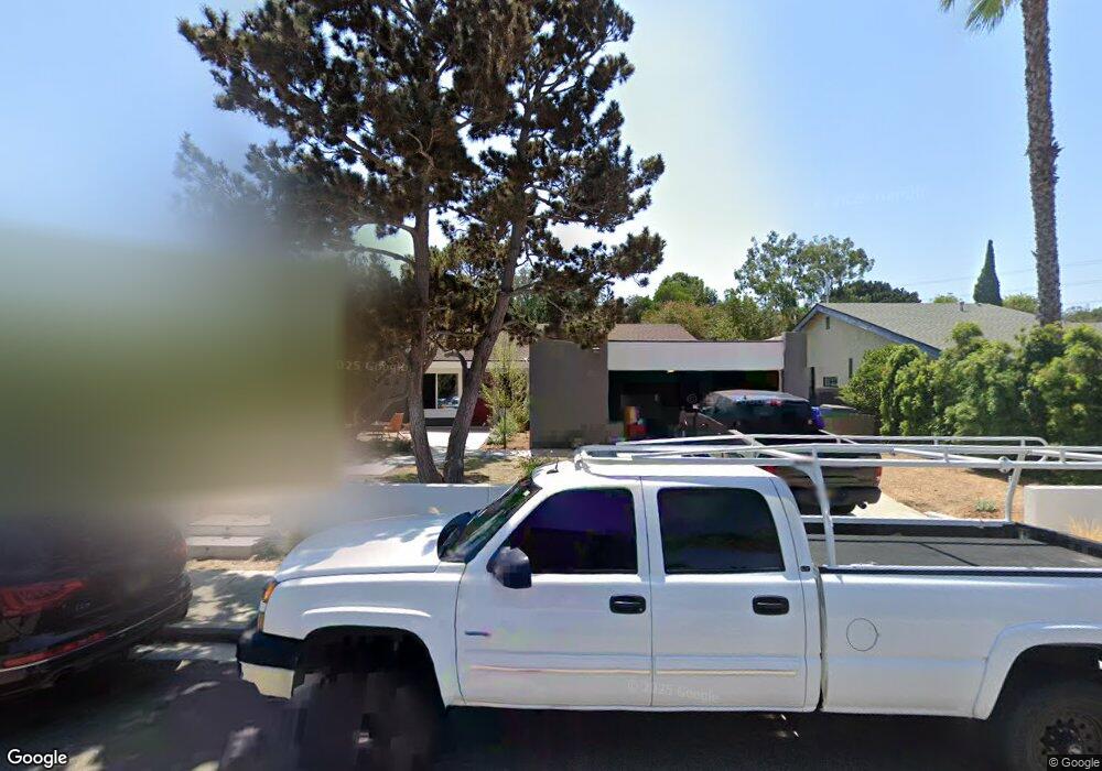 1919 Village Wood Rd, Encinitas, CA 92024 - photo 1