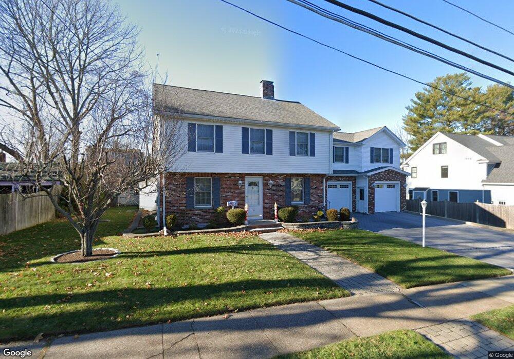 9 Ledyard Rd, Winchester, MA 01890 - photo 1