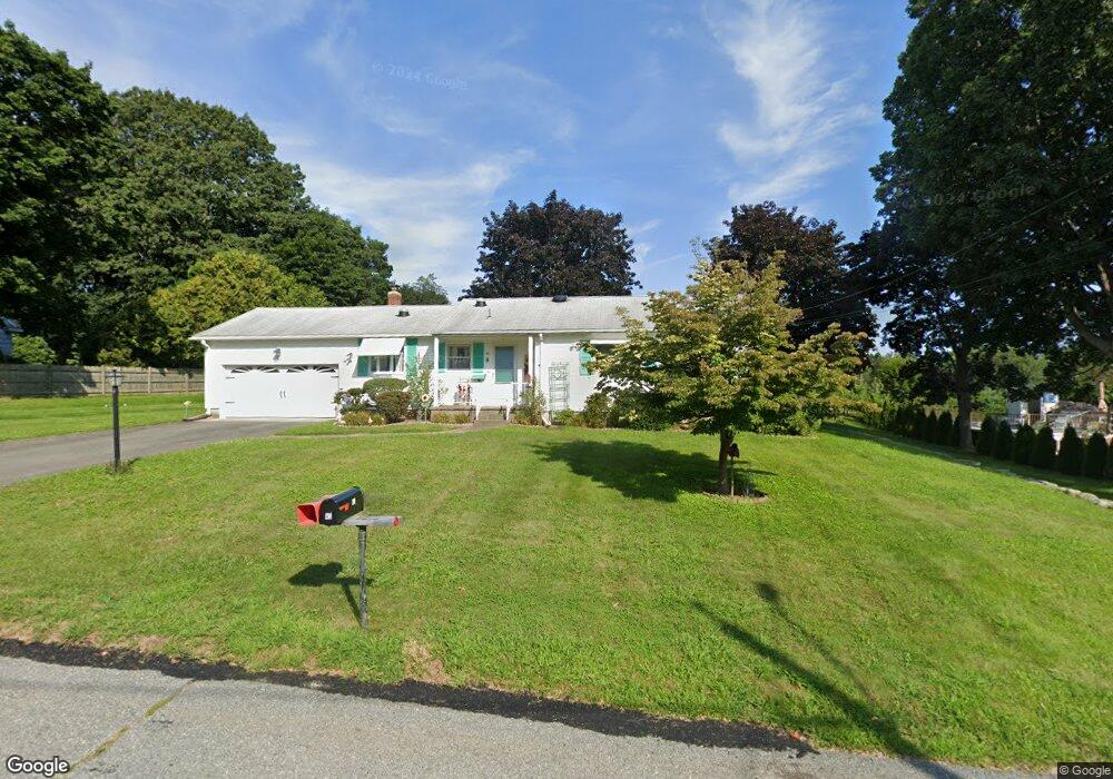 40 Cadoret Dr, Cumberland, RI 02864 - photo 1