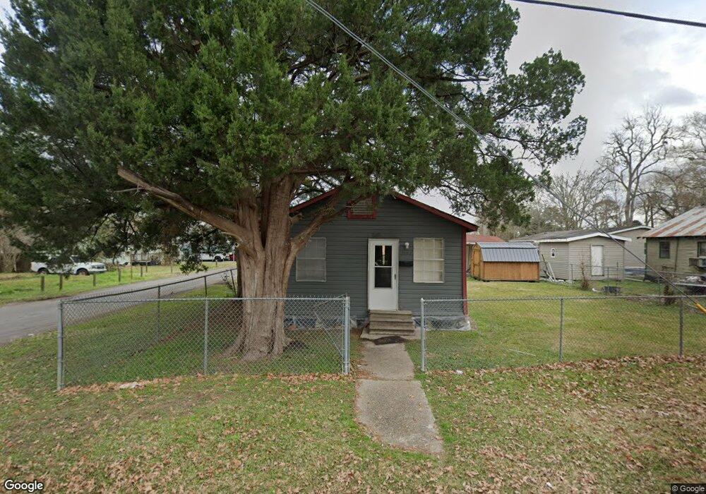 1002 E Pershing St, New Iberia, LA 70560 - photo 1