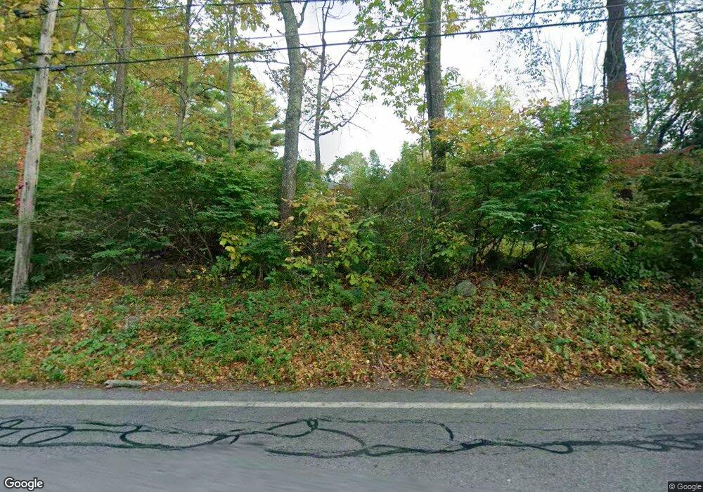 671 Malden St, Holden, MA 01520 - photo 1