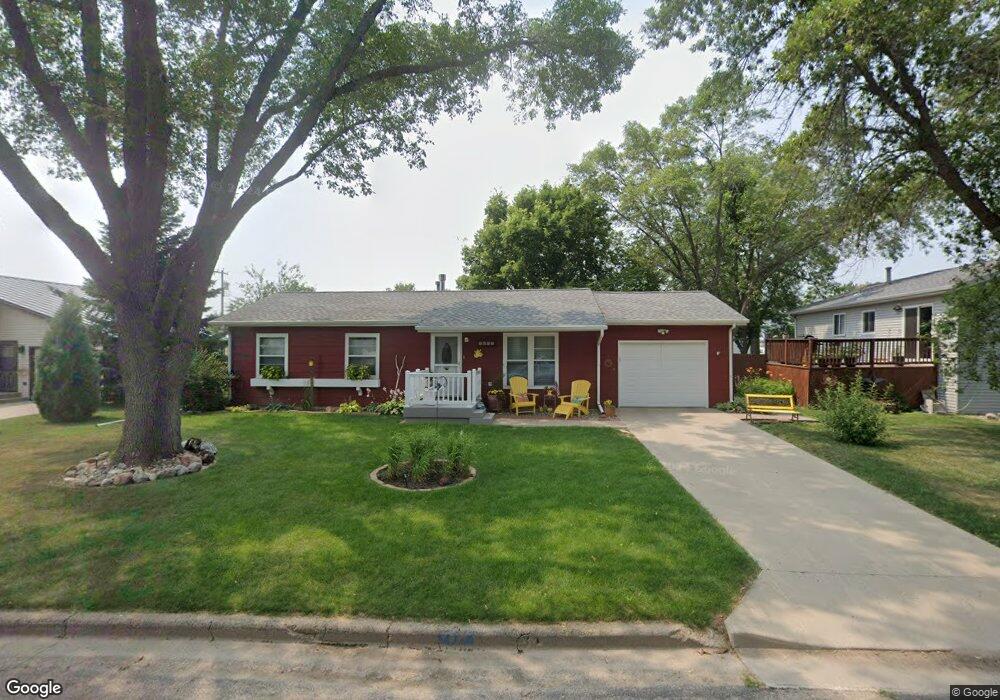 1617 5 1/2 Ave NE, Jamestown, ND 58401 - photo 1