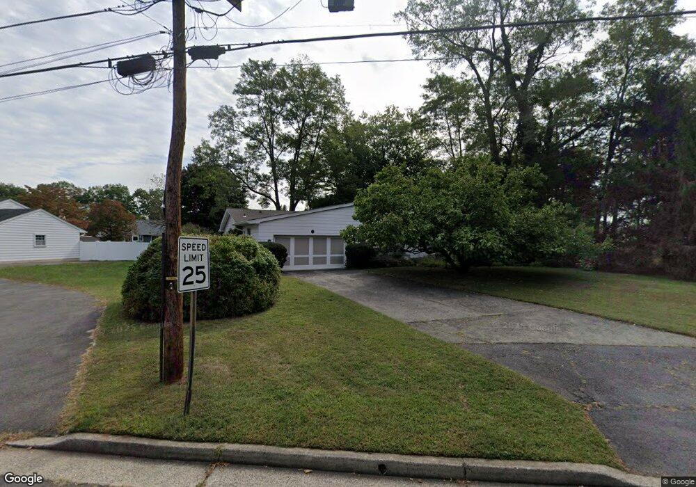 1008 Beechwood Ave, Middlesex, NJ 08846 - photo 1